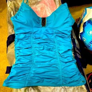 Tankini swim top blue size M ruched cinched tummy control